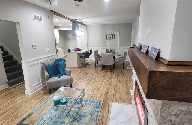 Midtown Get Away or Stay for