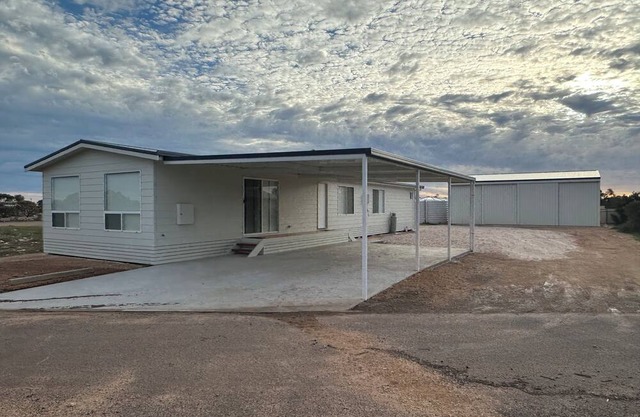 Newly Renovated Coastal Retreat