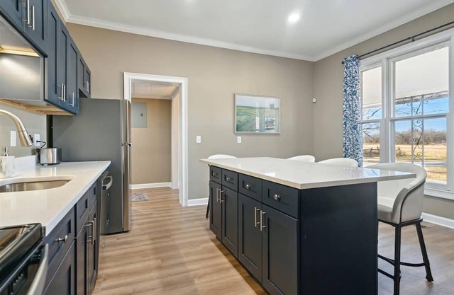 Charming 3-bedroom house in Somerville minutes from Blue Oval and Town Square!