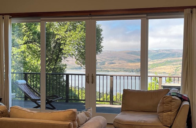 Spacious, 2-bedroom, 2-bathroom house with breathtaking view of Tomales Bay.