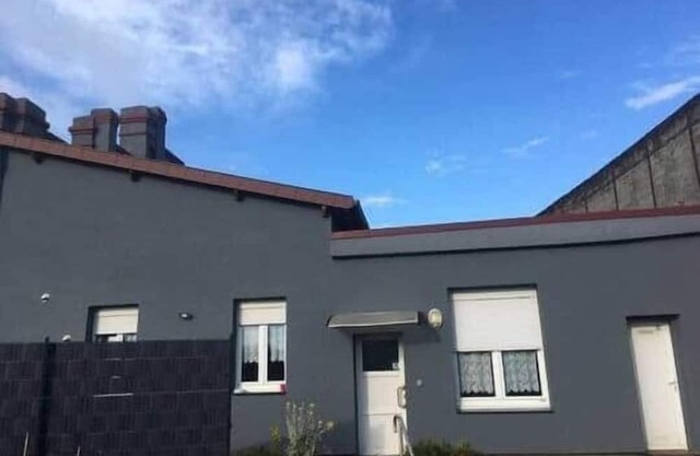 House with 45m2 terrace - close to business