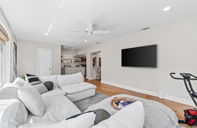 ★ Delray Beach Getaway w/Spacious Yard, Grill & Steps to Atlantic Avenue