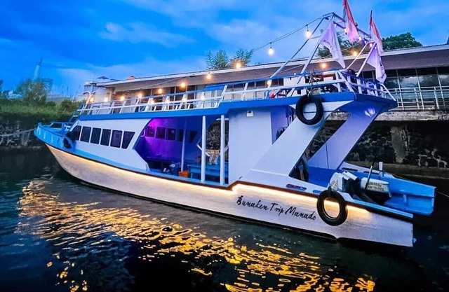 Soothing boat rental in Manado for a tranquil getaway