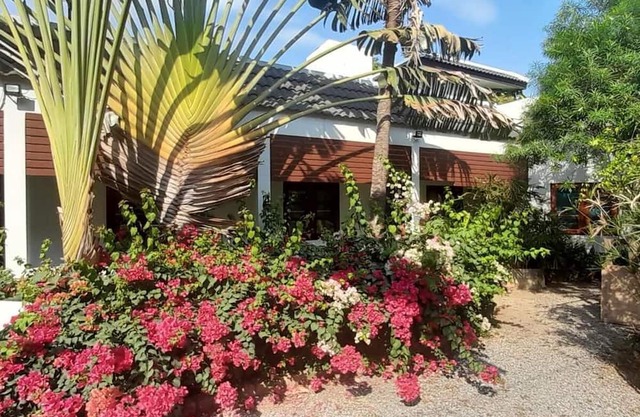 Pasak River House Home stay