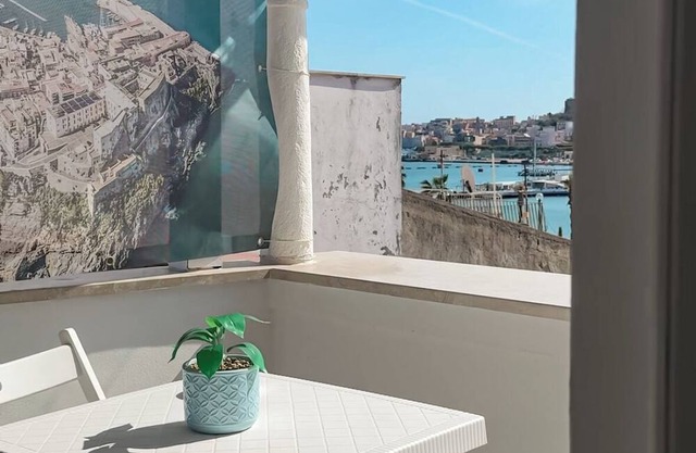 LA PERLA AZZURRA