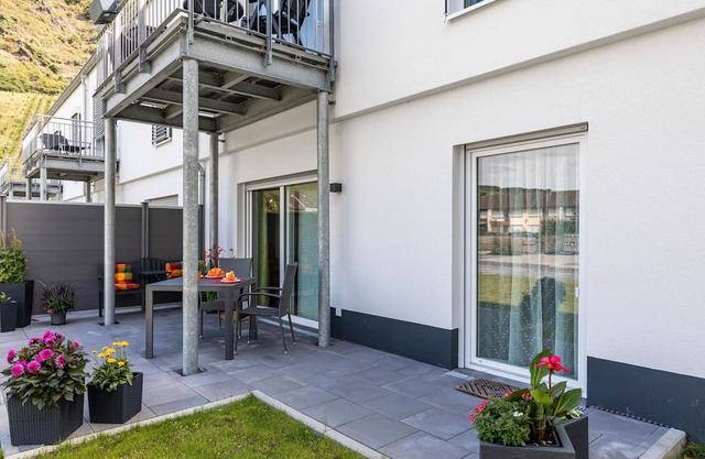 Apartment 'Punkt15' with Private Terrace, Private Garden and Wi-Fi