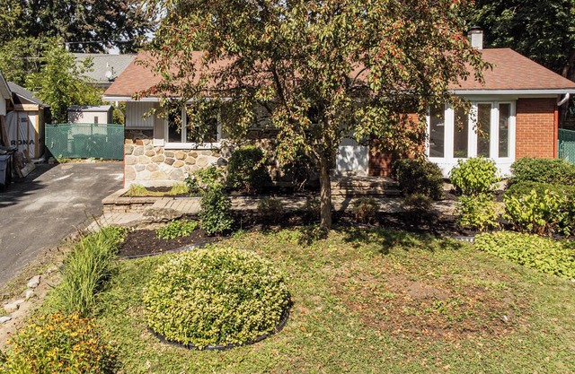 Charming, well-maintained 3-bedroom home!