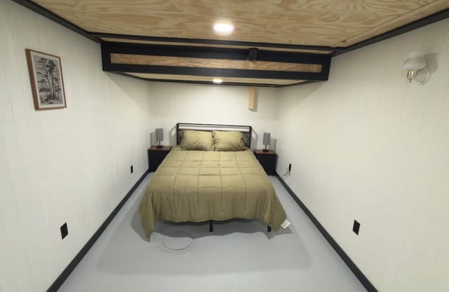 Urban Basement Retreat