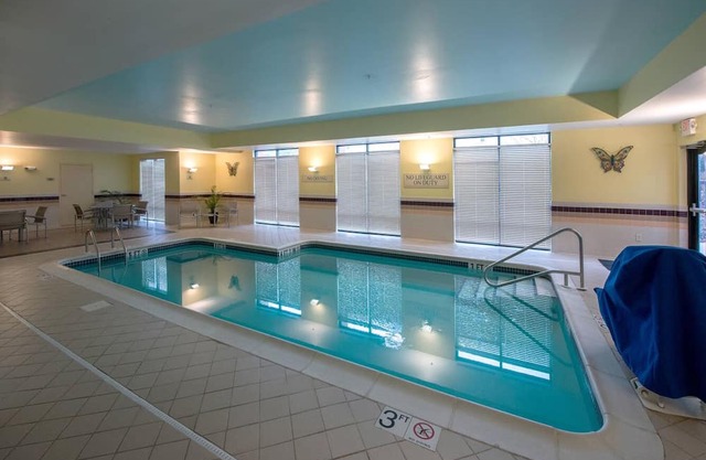 Well-Located Suite w/Everything You Need for Comfort & Convenience