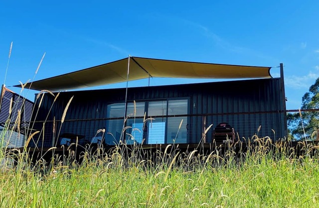 Stoney Chute Eco-Cabin 2: off-grid, cosy farm-stay retreat 5km from Nimbin.