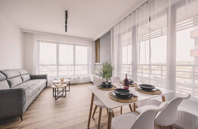 Stylish Apartment by Gdańsk Shipyard
