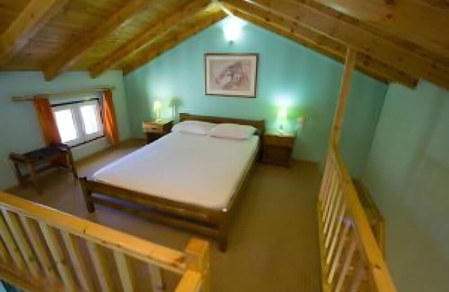 Apartment 'Maisonette with Private Patio 2' with Mountain View, Wi-Fi and Air Conditioning