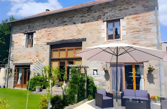 Holiday Home 'La Grande Maison De Janaillat' with Private Terrace, Private Garden and Wi-Fi