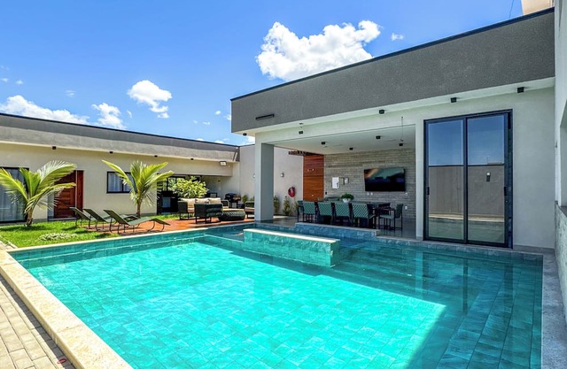 Mansão Luxo Lago - Caldas Novas