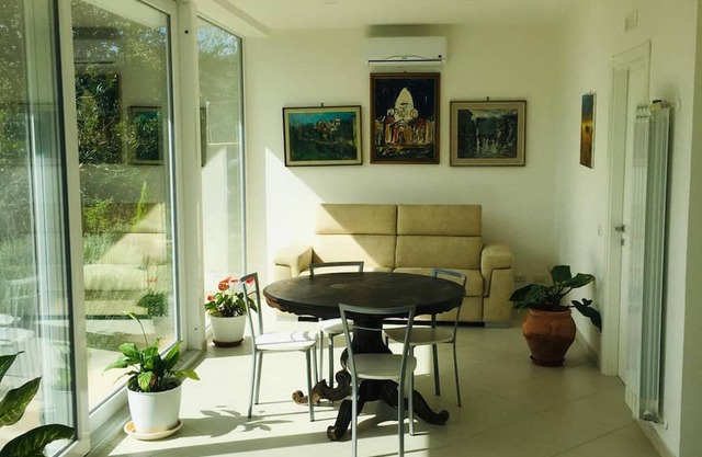 Apartment 2 with Lake View