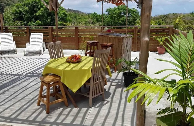 Homerez - Large Apartment Le Lamentin