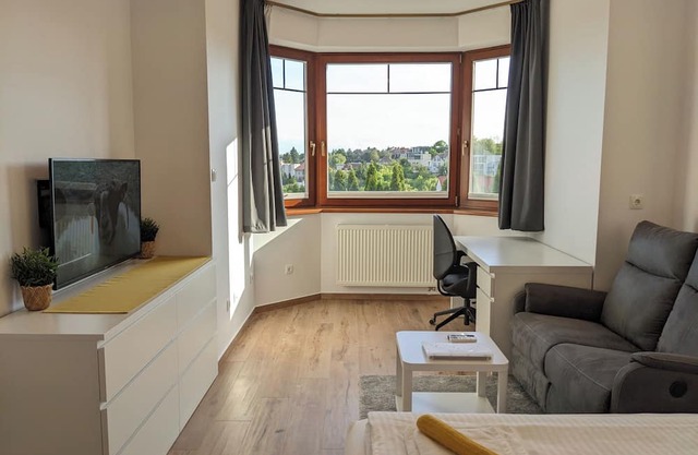 ClearVueHome - Panoramic 43 m2 Studio Bratislava Slavin