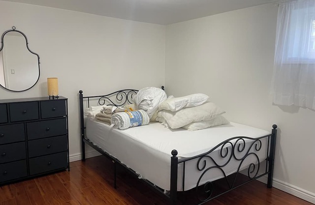 Vacation house Entire floor LUX Subway Airport