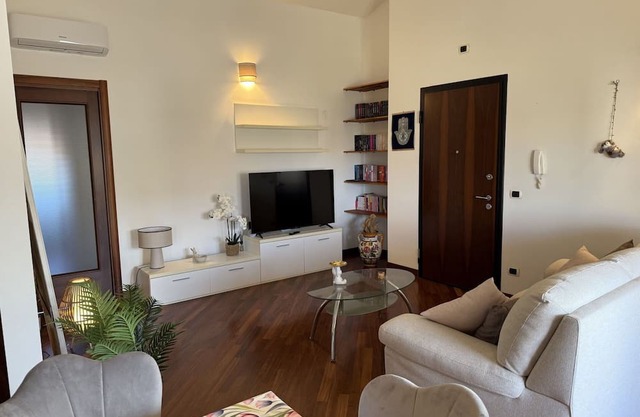 Lovely apartment for 3 guests with WIFI, A/C, TV, balcony and parking