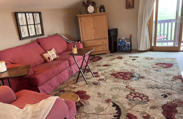 Views, views, views!nCute apartment for 2!nIt is as if you are in a fire tower!
