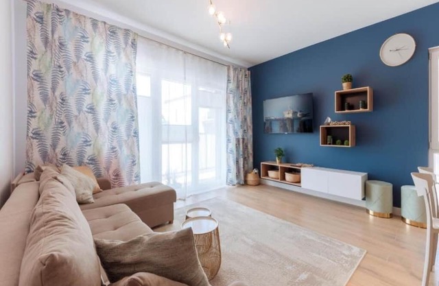 Cozy Coastal Retreat: Blue Sea in Pogorzelica