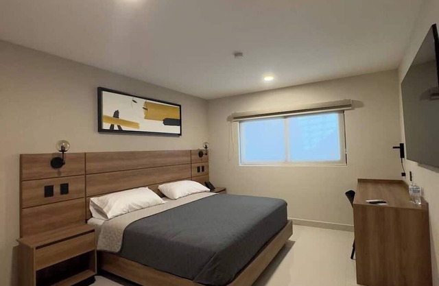 Room 3 min from exclusive area in Culiacan. 106