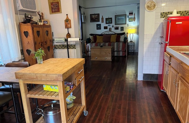 Charming bungalow in Arabi