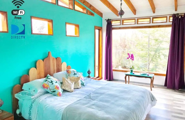 Beautiful rustic and modern house, Termas de Chillán.