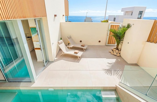 Villa la Majuda with heated plunge pool and garden