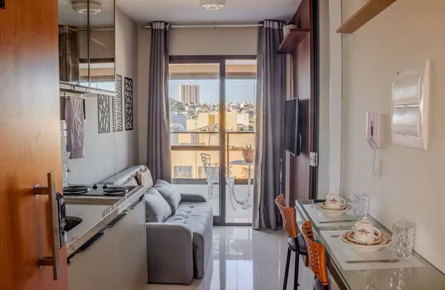 Bedroom and living room for 4 next to the Armação Convention Center Salvador/BA