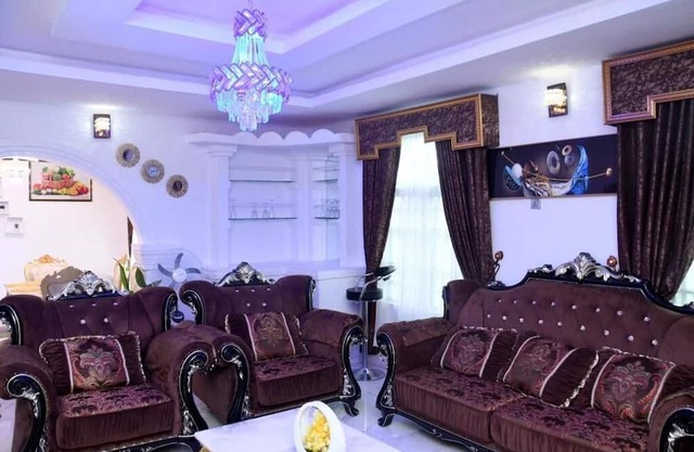 Uncle Love Serviced Apartments — A Stylish and Spacious 2-Bedroom Apartment