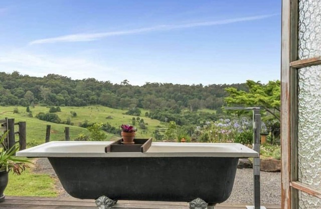 Private Hinterland Retreat