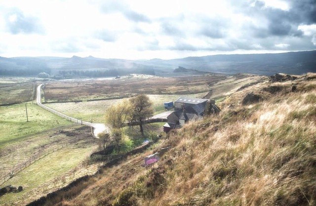 Anroach Farm House in The Peak District (sleeps 20)