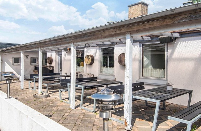 Lush cabin in camping resort