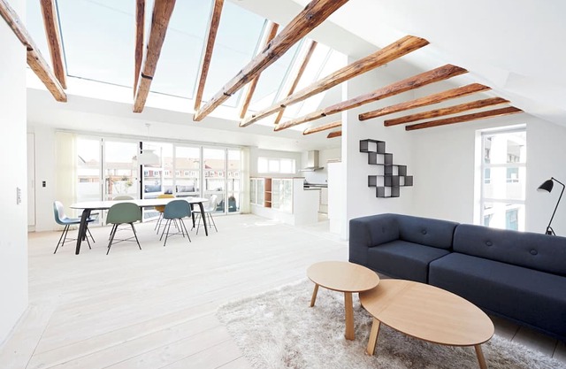 2-bed penthouse w/private terrace