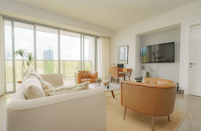 Exclusive and luxury 1BR with balcony in Yoo Panama