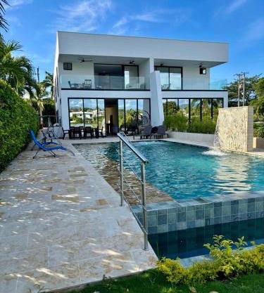 Lakefront Villa with Private Dock, Pool & Jacuzzi