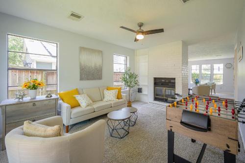 Spacious Modern House near Downtown & Medical Center