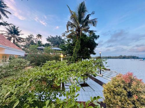 CASA DE CANOLI - A Private backwater villa