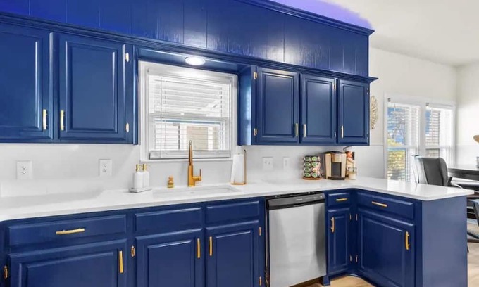 Sayles Blvd. Area House | Luxury stay in the heart of Abilene!