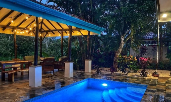 Hills of Esterillos House | Casa Destino - Private community with pool