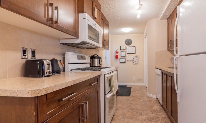 Southeast Calgary House | Full Private 1 Bed Basement Suite in SE Walden neighbourhood