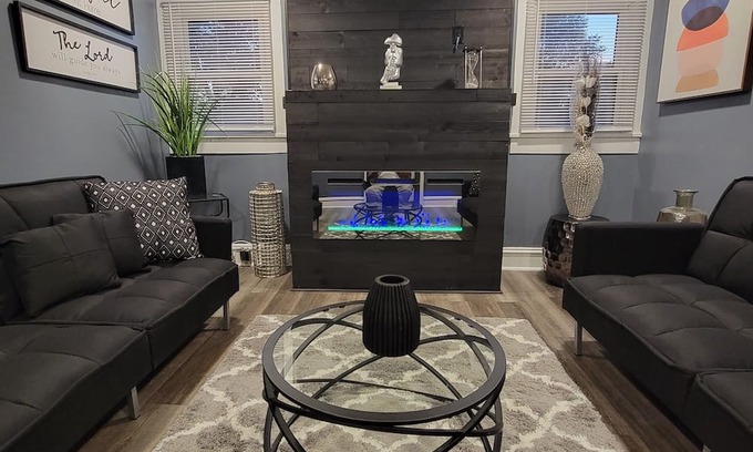 Kannapolis House | Cozy Vacation like no other minutes from Downtown Concord & Kannapolis & Highway