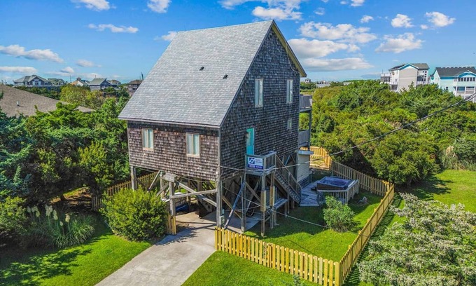 Wimble Shores House | On Special - Lake views and ocean breeze at dog friendly OSPREY