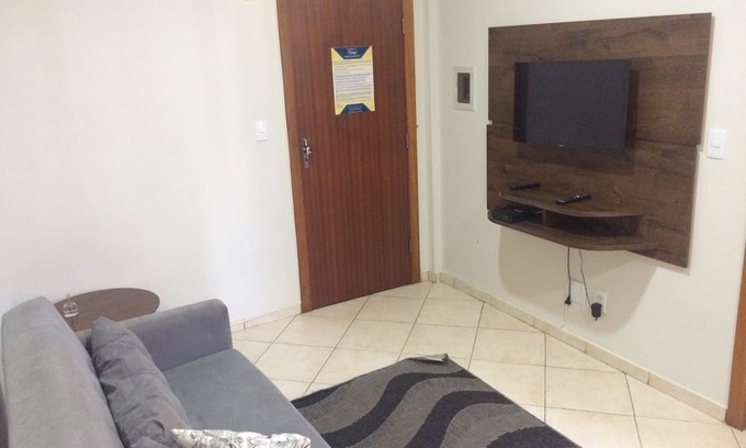 Centro Apartment | Next to Victoria Apt 202