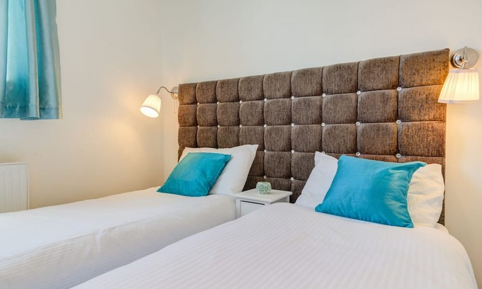 Stratford and New Town Apartment | 2 bed Apartment - Olympic park - Stratford - London