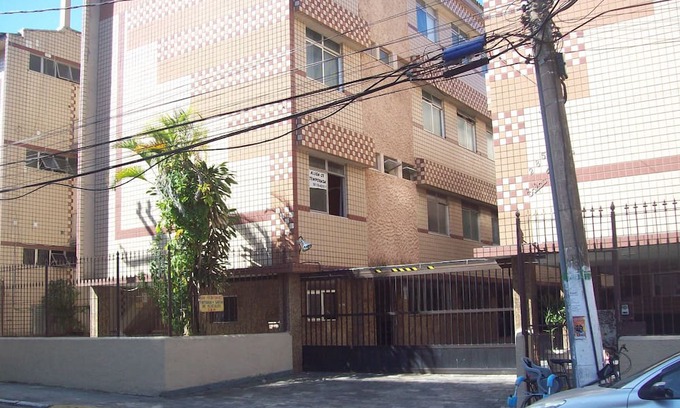 Cabo Frio Apartment | Apt 200 meters from Praia do Forte, Building 3 Rivers
