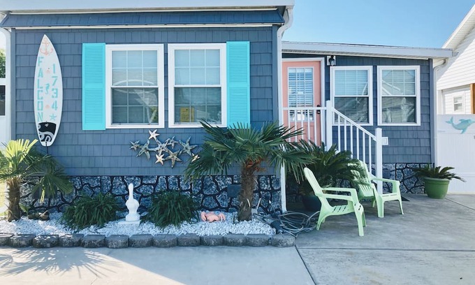 Garden City House | One minute drive to beach with golfcart! Newly updated, beach decor and clean!