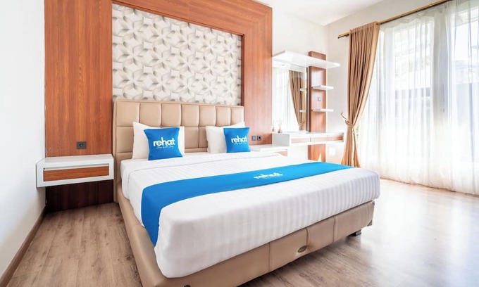 Bandung Hotel | Rehat at Villa Golf Island Dago Resort I