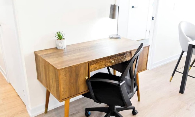 Harwood Apartment | Stock Yards